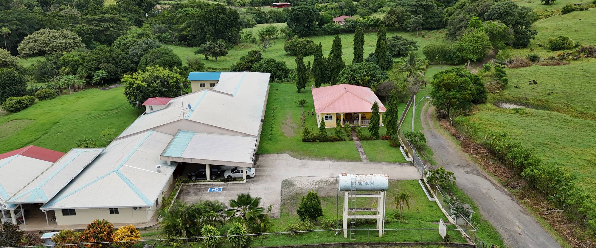 Vista aérea de la Fundación Hogar San Antonio en Peña Blanca, Las Tablas